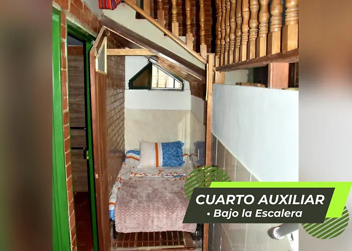 Lago Calima Cozy Cabin
