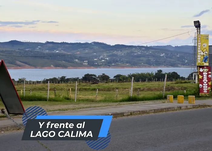 Lago Calima Cozy Cabin